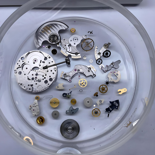 欧米茄腕表保养清洗